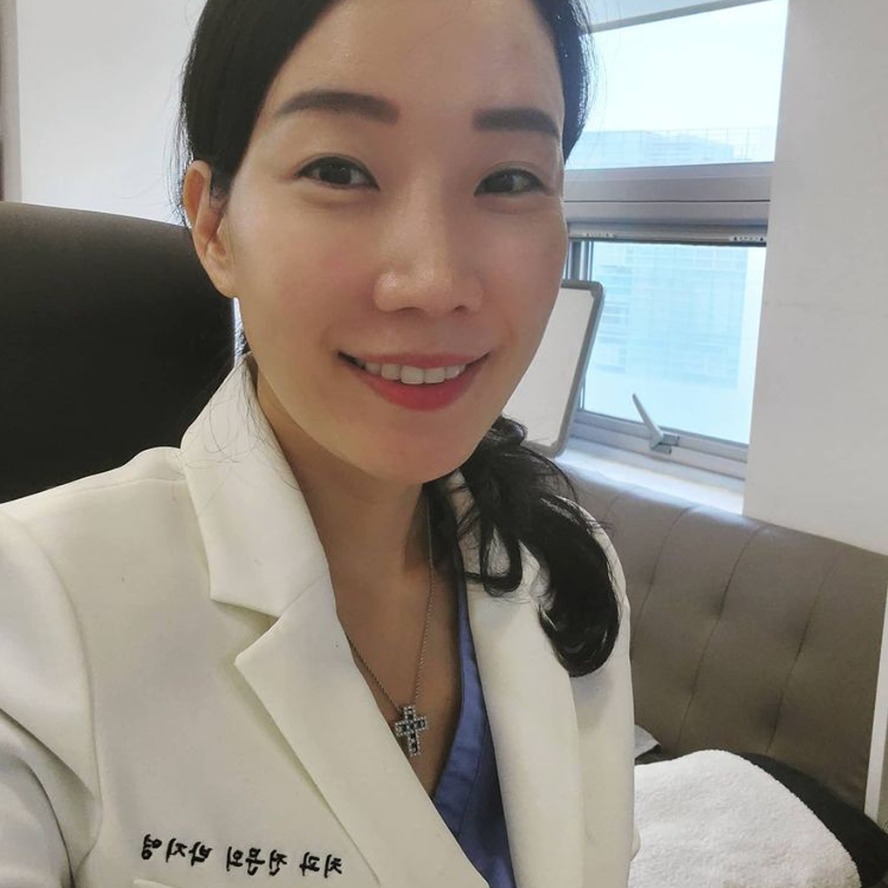 Dr. Ji young Park